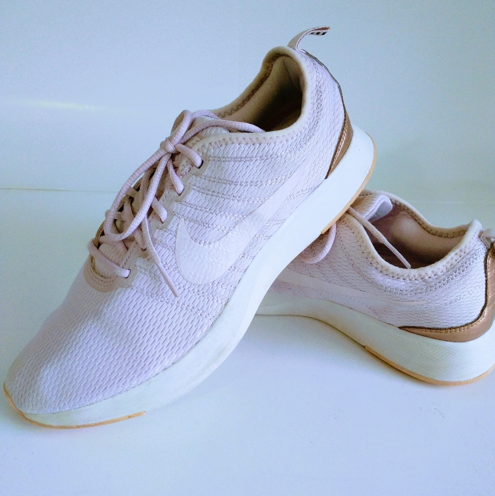 Nike Kids Pink Sneakers - Picture 4 of 11